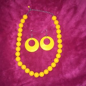 beautiful necklace and earring set